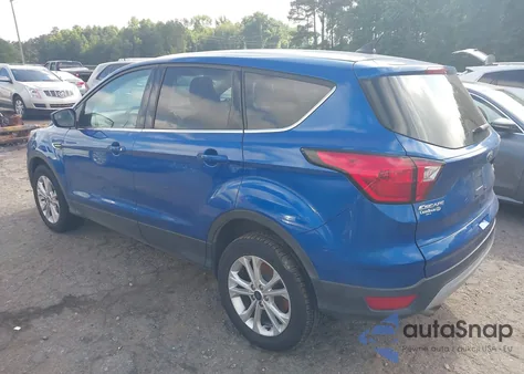 2019 Ford Escape Se from USA, damaged, VIN 1FMCU9GD3KUA29305